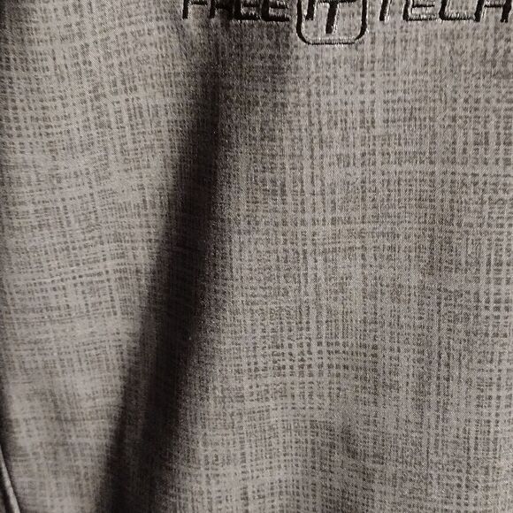 FreeTech Gray Windbreaker/Rain Coat Light Weight, With Ajustable Wrist Straps 2X - Picture 7 of 7